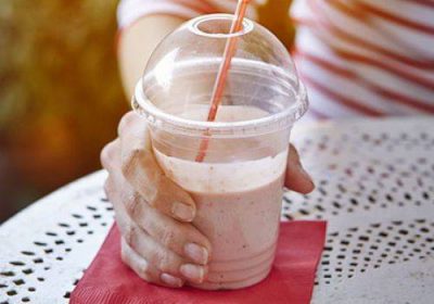 Smoothies, je komt ze vaak tegen. Wat logisch is, want het drinken van een smoot…